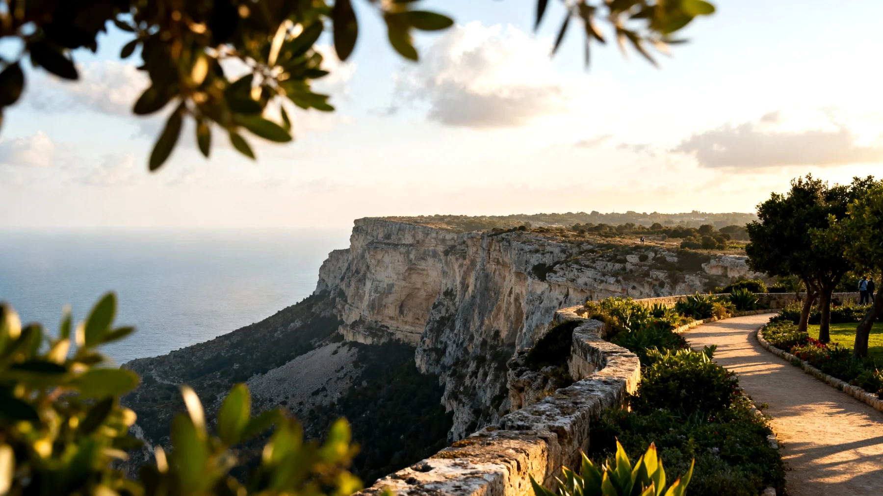 Buskett Gardens e Dingli Cliffs"